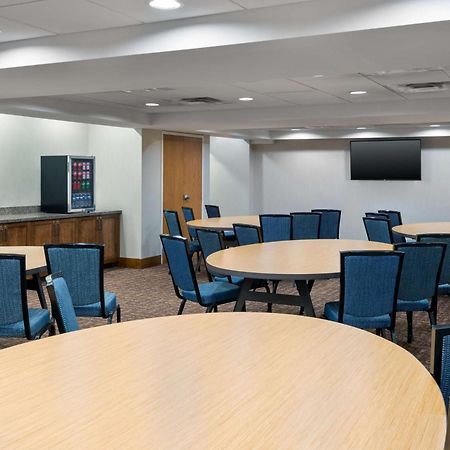 Hampton Inn And Suites Clayton/St. Louis-Galleria Area Экстерьер фото