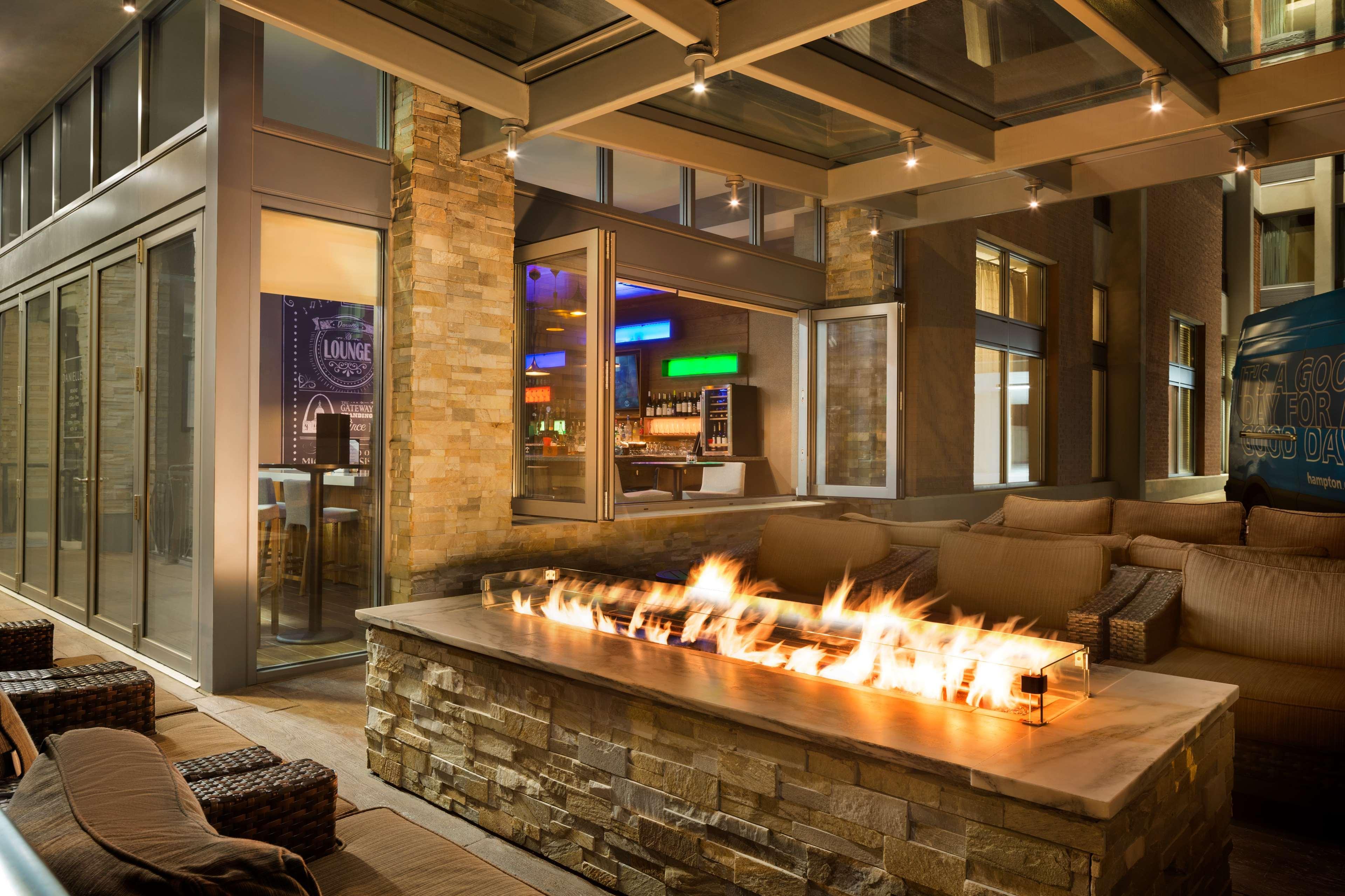 Hampton Inn And Suites Clayton/St. Louis-Galleria Area Экстерьер фото