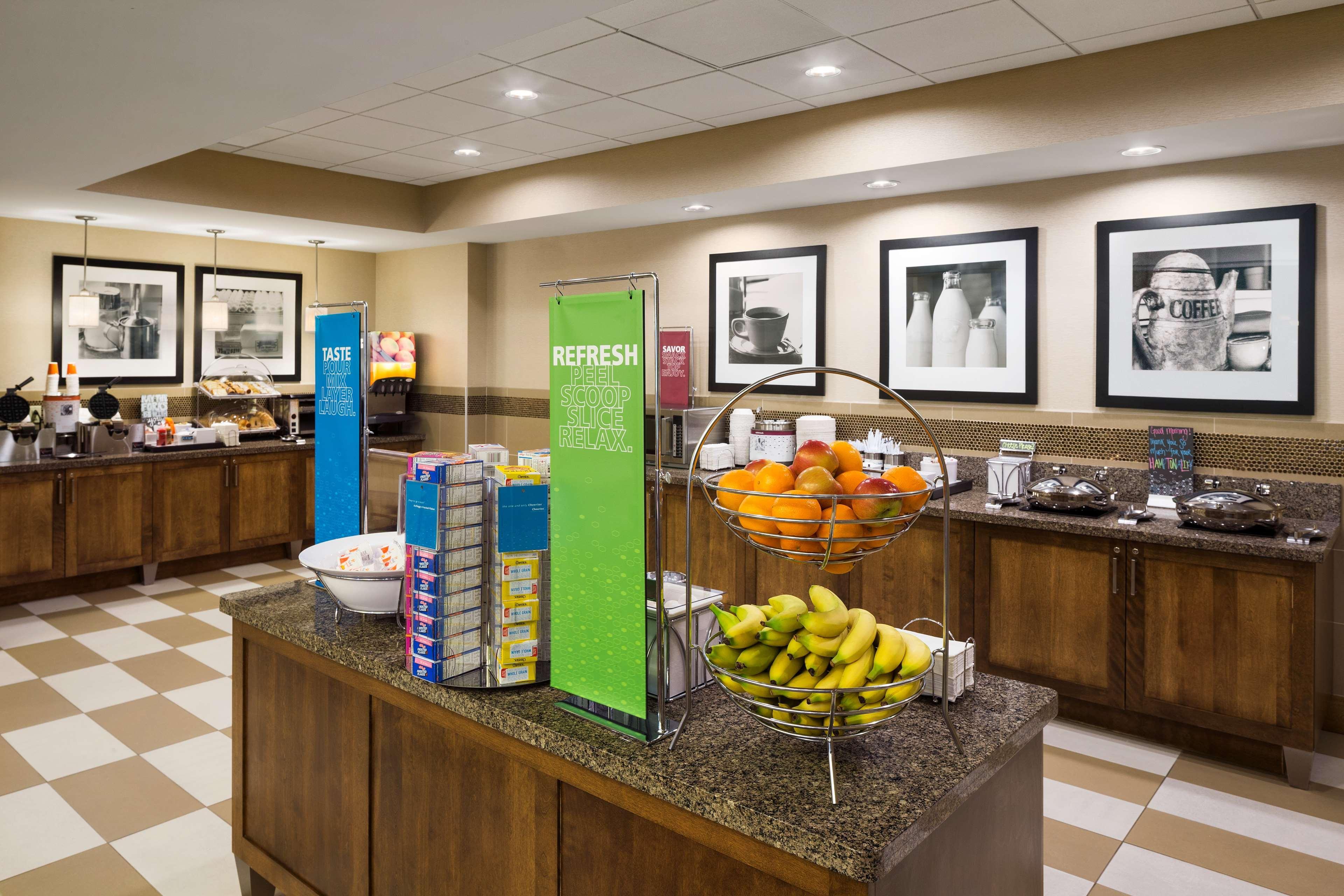 Hampton Inn And Suites Clayton/St. Louis-Galleria Area Экстерьер фото