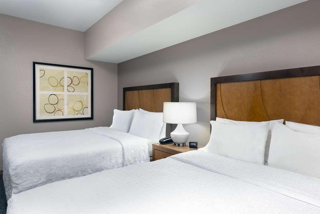Hampton Inn And Suites Clayton/St. Louis-Galleria Area Номер фото