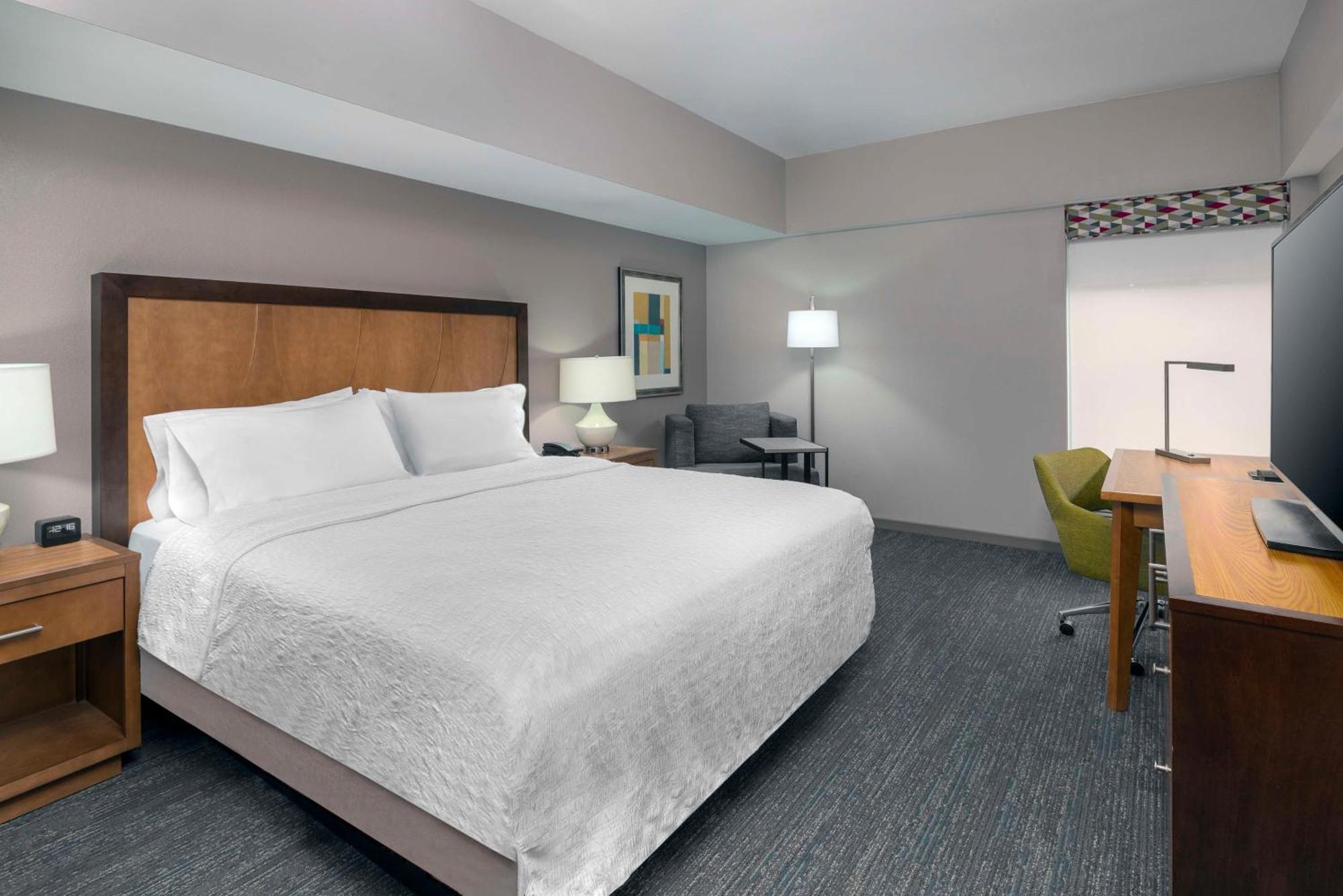 Hampton Inn And Suites Clayton/St. Louis-Galleria Area Экстерьер фото