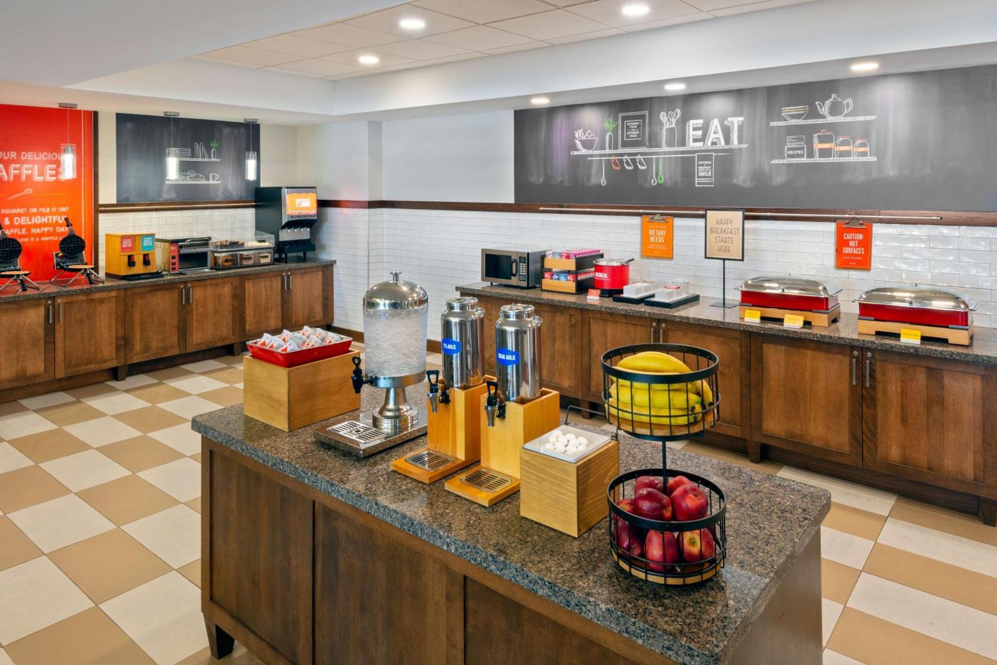 Hampton Inn And Suites Clayton/St. Louis-Galleria Area Экстерьер фото
